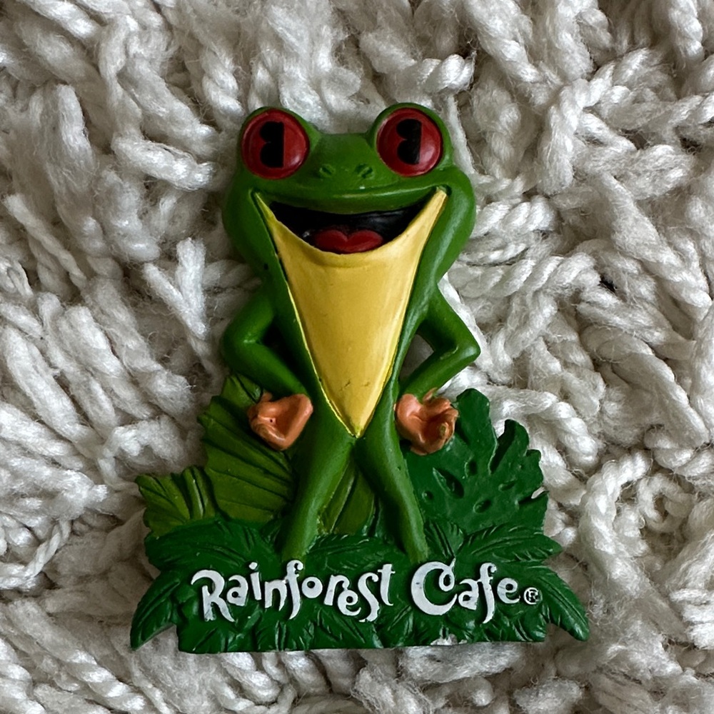 Rainforest Cafe Frog Magnet